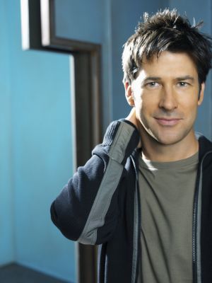 normal_sheppard-s2-3.jpg